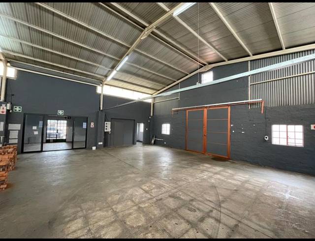 INDUSTRIAL PROPERTY TO RENT IN HENNOPSPARK
